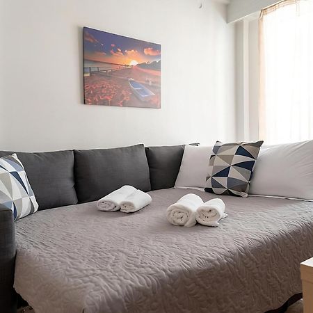 Entire Apt, 3Rd Floor, 1 Bedroom 아테네 외부 사진